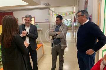El senador nacionalista Fernando Clavijo durante la visita a Telde (Foto TA)